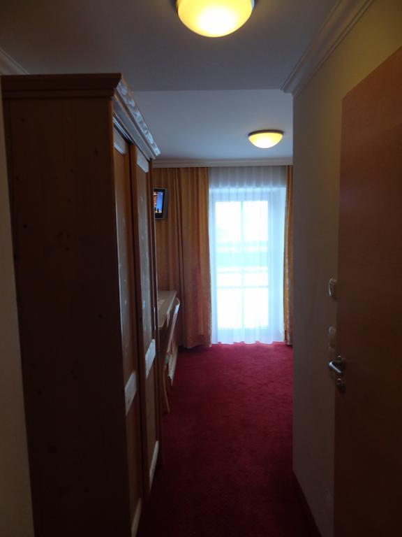 Unterwirt Hotel Saalbach-Hinterglemm Room photo